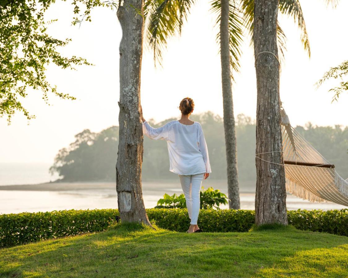 The Shellsea Krabi I Luxury Beach Front Resort & Pool Villa Ao Nam Mao Exterior foto
